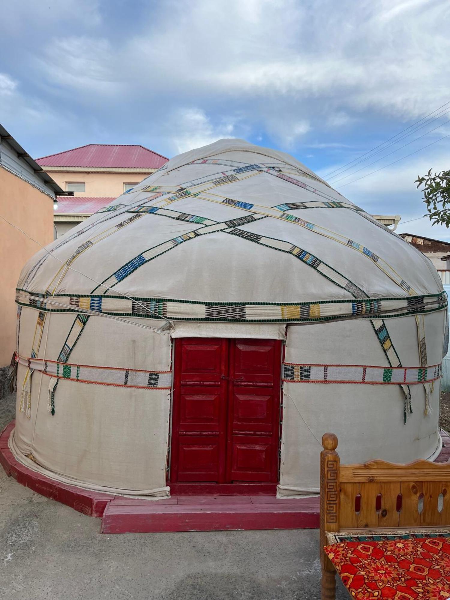 Nukus Guest House Exterior photo